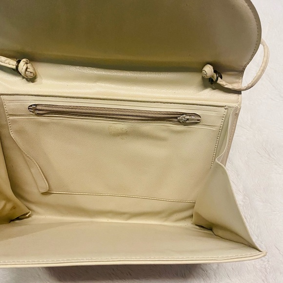 Darling Vintage Purse - Picture 6 of 10